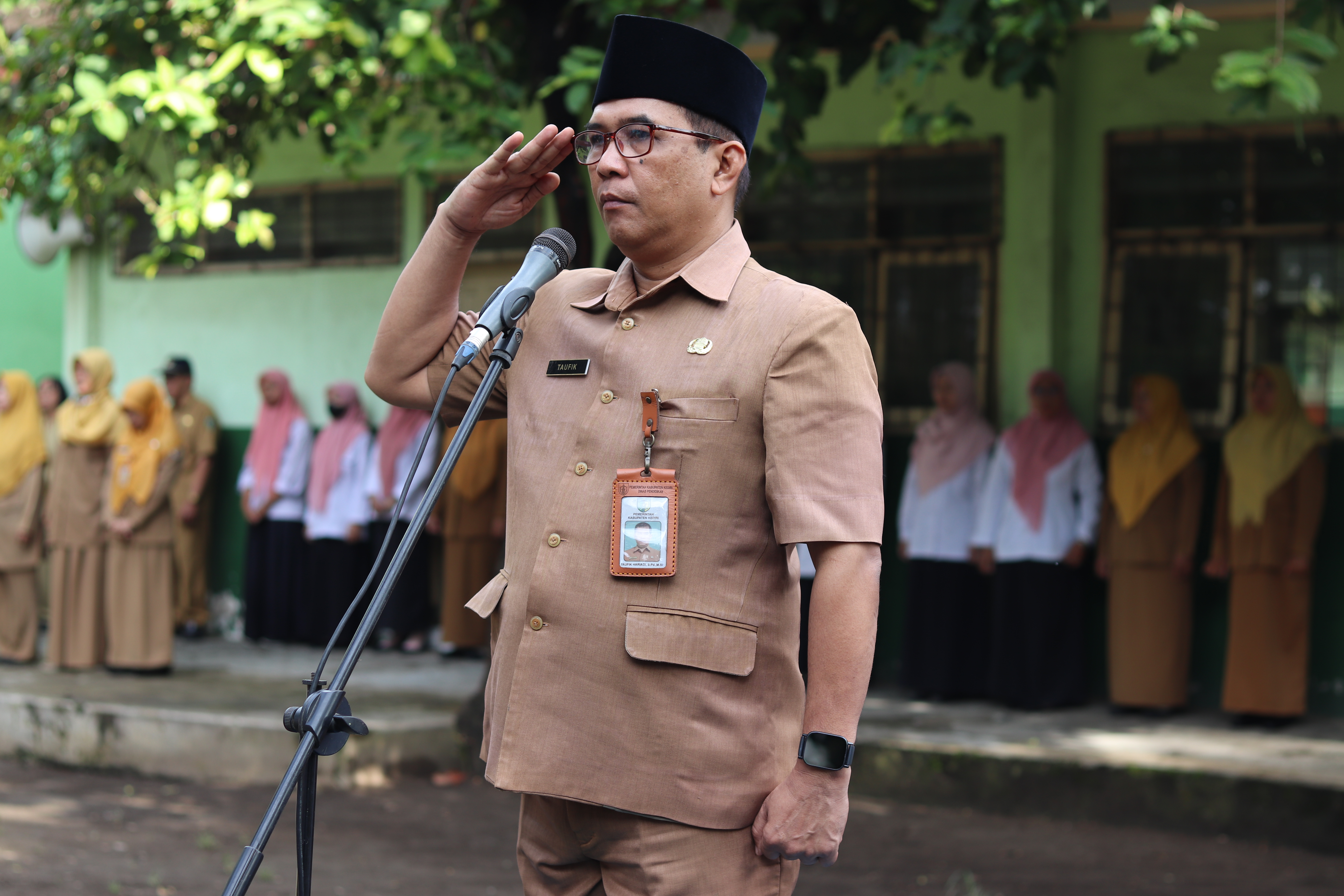 TAUFIK HARIADI S.Pd., M.S.i.